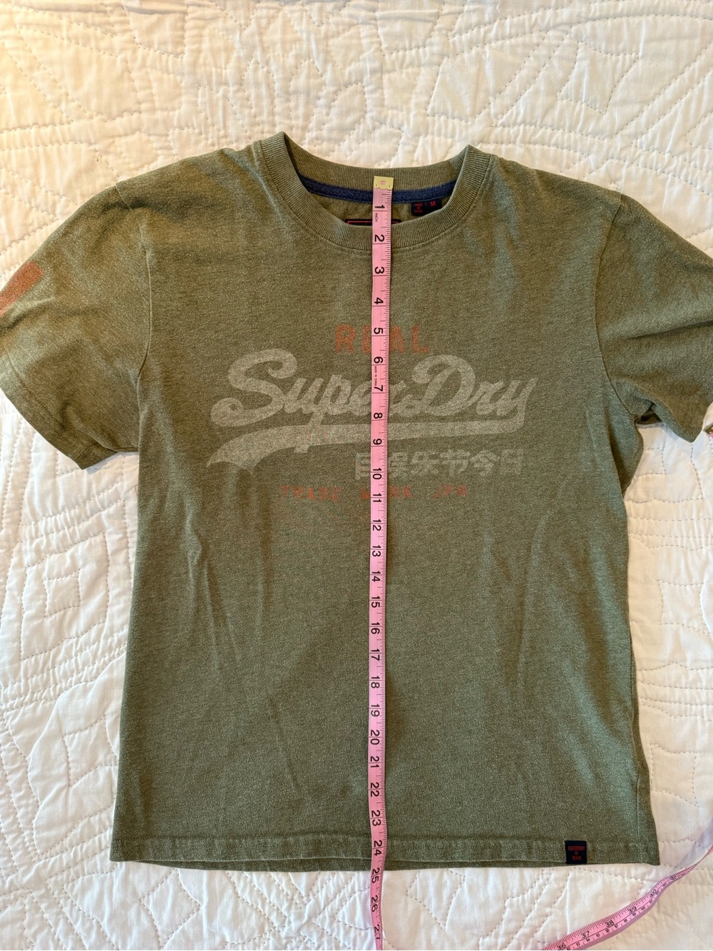 Superdry Olive Green Hem Tag Tee - Picture 9 of 9